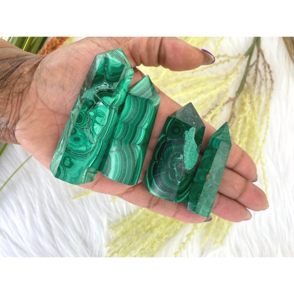 Malachite Tower - 2.5" High Quality Malachite - Malachite - AAA Malachite Tower - Picture 7 of 7